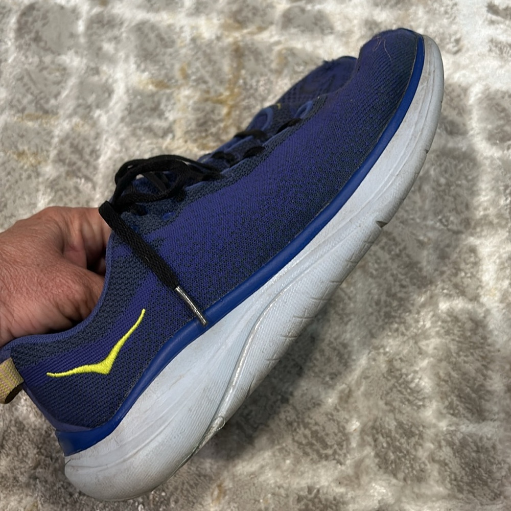 Hoka One One Hupana Flow Sneakers - image 5